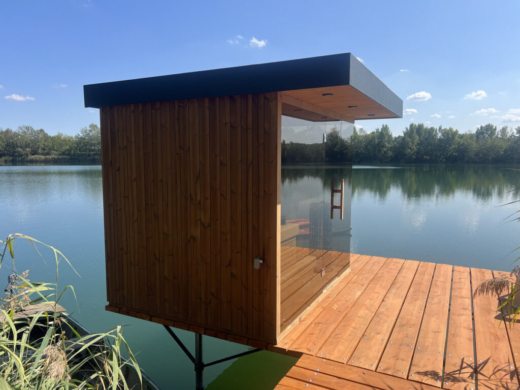 szaunahaz-stegre-epitve1